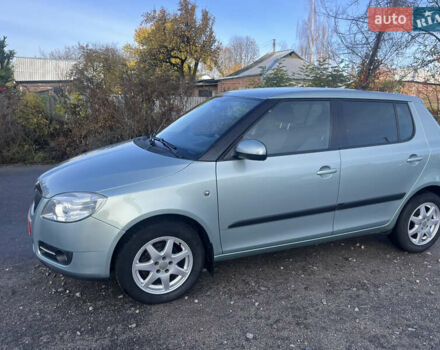 Шкода Фабія 2010 у Ахтырке на Automoto.ua Зелений Шкода Фабія, об'ємом двигуна 1.6 л та пробігом 205 тис. км за 6450 $, фото 19 на Automoto.ua