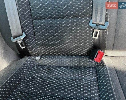 Зеленый Шкода Фабия, объемом двигателя 1.39 л и пробегом 229 тыс. км за 8800 $, фото 29 на Automoto.ua