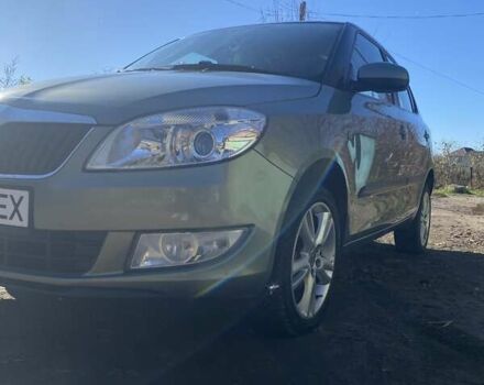 Зеленый Шкода Фабия, объемом двигателя 1.2 л и пробегом 192 тыс. км за 6500 $, фото 1 на Automoto.ua