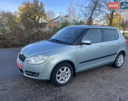 Шкода Фабія 2010 у Ахтырке на Automoto.ua Зелений Шкода Фабія, об'ємом двигуна 1.6 л та пробігом 205 тис. км за 6450 $, фото 20 на Automoto.ua