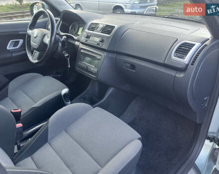 Шкода Фабія 2010 у Ахтырке на Automoto.ua Зелений Шкода Фабія, об'ємом двигуна 1.6 л та пробігом 205 тис. км за 6450 $, фото 40 на Automoto.ua