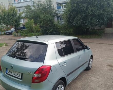 Шкода Фабия 2010 в Чернигове на Automoto.ua Зеленый Шкода Фабия, объемом двигателя 1.4 л и пробегом 275 тыс. км за 4400 $, фото 3 на Automoto.ua