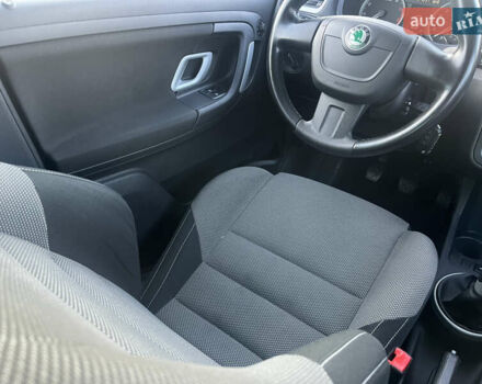 Шкода Фабія 2010 у Ахтырке на Automoto.ua Зелений Шкода Фабія, об'ємом двигуна 1.6 л та пробігом 205 тис. км за 6450 $, фото 51 на Automoto.ua