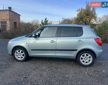 Шкода Фабія 2010 у Ахтырке на Automoto.ua Зелений Шкода Фабія, об'ємом двигуна 1.6 л та пробігом 205 тис. км за 6450 $, фото 18 на Automoto.ua