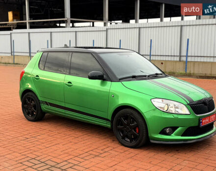 Зелений Шкода Фабія, об'ємом двигуна 1.4 л та пробігом 194 тис. км за 9800 $, фото 6 на Automoto.ua