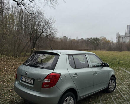 Зелений Шкода Фабія, об'ємом двигуна 1.4 л та пробігом 186 тис. км за 5500 $, фото 4 на Automoto.ua