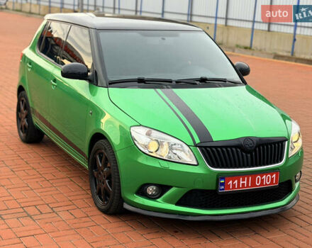 Зелений Шкода Фабія, об'ємом двигуна 1.4 л та пробігом 194 тис. км за 9800 $, фото 3 на Automoto.ua