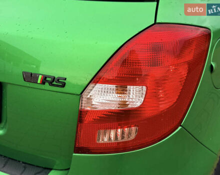 Зелений Шкода Фабія, об'ємом двигуна 1.4 л та пробігом 194 тис. км за 9800 $, фото 15 на Automoto.ua