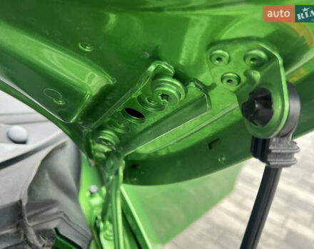Зеленый Шкода Фабия, объемом двигателя 1.4 л и пробегом 144 тыс. км за 9200 $, фото 107 на Automoto.ua