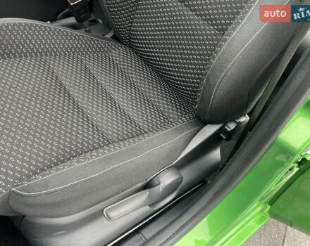 Зеленый Шкода Фабия, объемом двигателя 1.4 л и пробегом 144 тыс. км за 9200 $, фото 35 на Automoto.ua