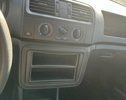 Зелений Шкода Фабія, об'ємом двигуна 1.2 л та пробігом 67 тис. км за 6500 $, фото 12 на Automoto.ua