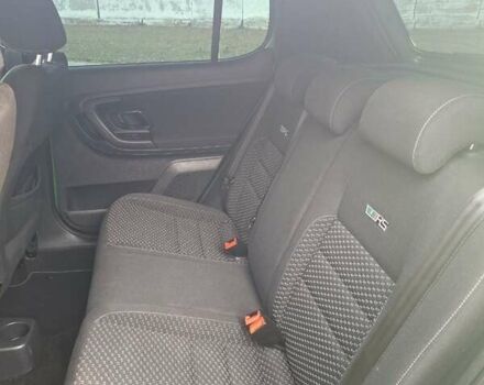 Зеленый Шкода Фабия, объемом двигателя 1.4 л и пробегом 194 тыс. км за 8900 $, фото 15 на Automoto.ua