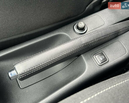 Зеленый Шкода Фабия, объемом двигателя 1.4 л и пробегом 144 тыс. км за 9200 $, фото 51 на Automoto.ua