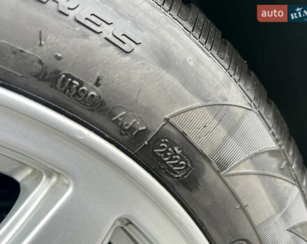 Зеленый Шкода Фабия, объемом двигателя 1.4 л и пробегом 144 тыс. км за 9200 $, фото 133 на Automoto.ua