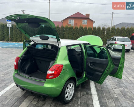 Зеленый Шкода Фабия, объемом двигателя 1.4 л и пробегом 144 тыс. км за 9200 $, фото 103 на Automoto.ua