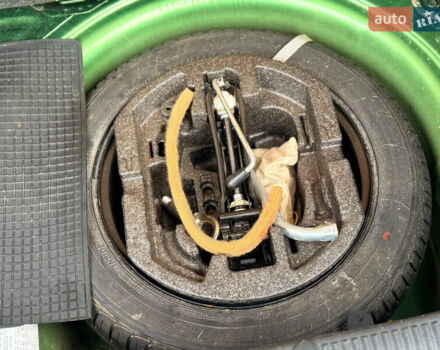 Зелений Шкода Фабія, об'ємом двигуна 1.4 л та пробігом 194 тис. км за 9800 $, фото 41 на Automoto.ua