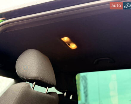 Зелений Шкода Фабія, об'ємом двигуна 1.4 л та пробігом 194 тис. км за 9800 $, фото 26 на Automoto.ua