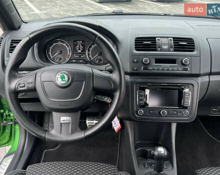 Зеленый Шкода Фабия, объемом двигателя 1.4 л и пробегом 144 тыс. км за 9200 $, фото 31 на Automoto.ua