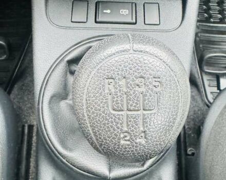 Зеленый Шкода Фабия, объемом двигателя 1.2 л и пробегом 67 тыс. км за 5300 $, фото 14 на Automoto.ua