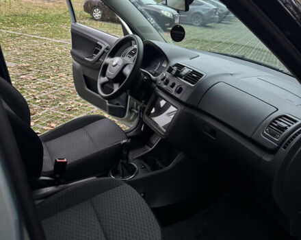 Зелений Шкода Фабія, об'ємом двигуна 1.4 л та пробігом 186 тис. км за 5500 $, фото 12 на Automoto.ua