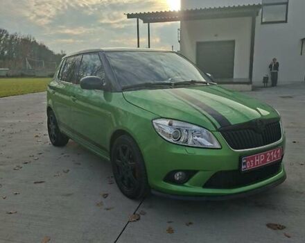 Зеленый Шкода Фабия, объемом двигателя 1.4 л и пробегом 194 тыс. км за 8900 $, фото 1 на Automoto.ua
