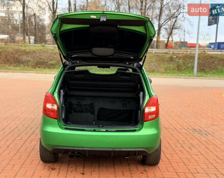 Зелений Шкода Фабія, об'ємом двигуна 1.4 л та пробігом 194 тис. км за 9800 $, фото 39 на Automoto.ua