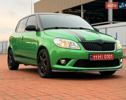 Зелений Шкода Фабія, об'ємом двигуна 1.4 л та пробігом 194 тис. км за 9800 $, фото 4 на Automoto.ua