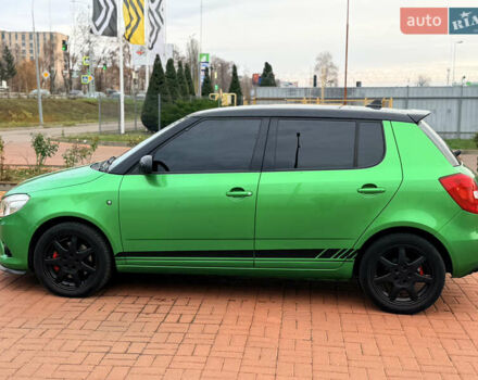 Зелений Шкода Фабія, об'ємом двигуна 1.4 л та пробігом 194 тис. км за 9800 $, фото 18 на Automoto.ua