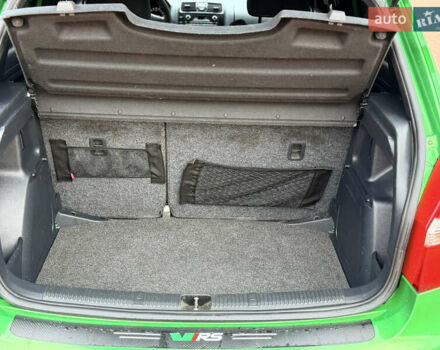 Зелений Шкода Фабія, об'ємом двигуна 1.4 л та пробігом 194 тис. км за 9800 $, фото 40 на Automoto.ua