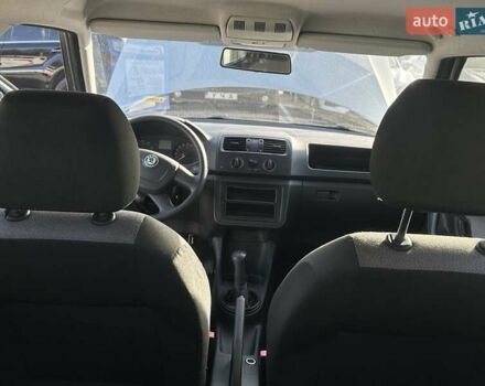 Зелений Шкода Фабія, об'ємом двигуна 1.2 л та пробігом 67 тис. км за 6500 $, фото 13 на Automoto.ua