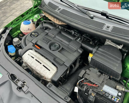 Зеленый Шкода Фабия, объемом двигателя 1.4 л и пробегом 144 тыс. км за 9200 $, фото 106 на Automoto.ua