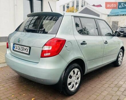 Зеленый Шкода Фабия, объемом двигателя 1.2 л и пробегом 67 тыс. км за 5300 $, фото 5 на Automoto.ua