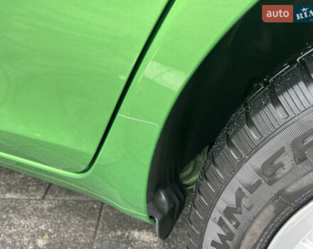 Зеленый Шкода Фабия, объемом двигателя 1.4 л и пробегом 144 тыс. км за 9200 $, фото 129 на Automoto.ua