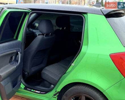 Зелений Шкода Фабія, об'ємом двигуна 1.4 л та пробігом 194 тис. км за 9800 $, фото 24 на Automoto.ua