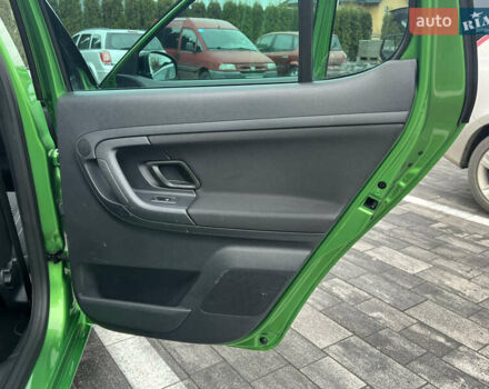 Зеленый Шкода Фабия, объемом двигателя 1.4 л и пробегом 144 тыс. км за 9200 $, фото 75 на Automoto.ua