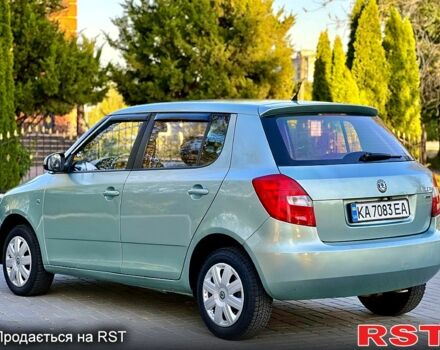 Зелений Шкода Фабія, об'ємом двигуна 1.4 л та пробігом 176 тис. км за 4999 $, фото 5 на Automoto.ua