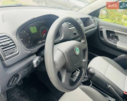 Зеленый Шкода Фабия, объемом двигателя 1.2 л и пробегом 67 тыс. км за 5300 $, фото 11 на Automoto.ua