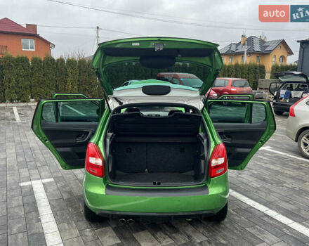 Зеленый Шкода Фабия, объемом двигателя 1.4 л и пробегом 144 тыс. км за 9200 $, фото 102 на Automoto.ua