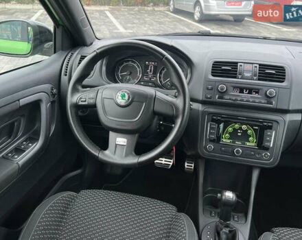 Зеленый Шкода Фабия, объемом двигателя 1.4 л и пробегом 144 тыс. км за 9200 $, фото 121 на Automoto.ua