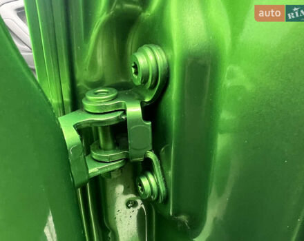 Зеленый Шкода Фабия, объемом двигателя 1.4 л и пробегом 144 тыс. км за 9200 $, фото 85 на Automoto.ua