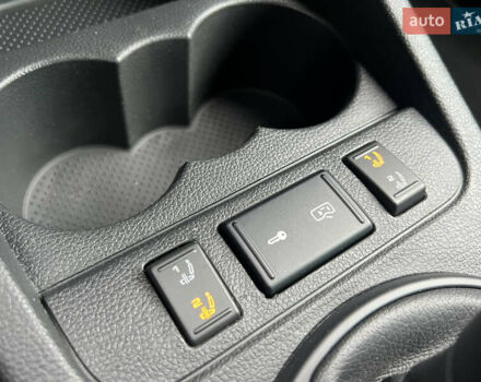 Зеленый Шкода Фабия, объемом двигателя 1.4 л и пробегом 144 тыс. км за 9200 $, фото 118 на Automoto.ua