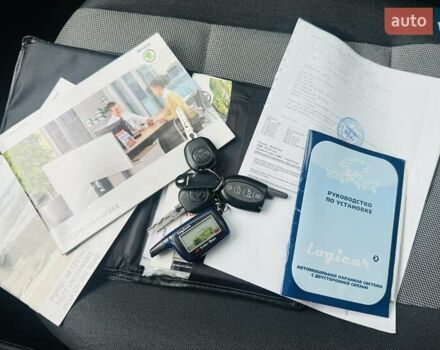 Зеленый Шкода Фабия, объемом двигателя 1.2 л и пробегом 67 тыс. км за 5300 $, фото 16 на Automoto.ua