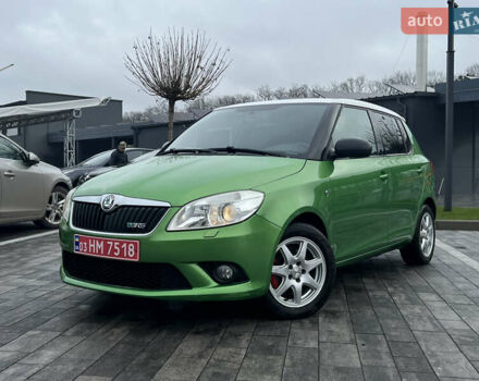 Зеленый Шкода Фабия, объемом двигателя 1.4 л и пробегом 144 тыс. км за 9200 $, фото 14 на Automoto.ua
