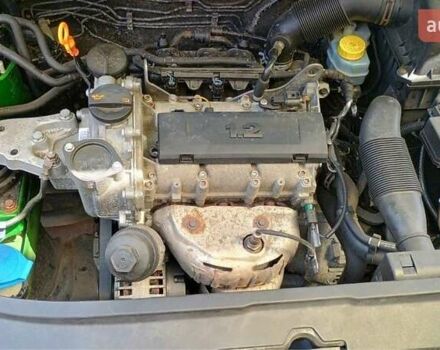 Шкода Фабия 2012 в Львове на Automoto.ua Зеленый Шкода Фабия, объемом двигателя 1.2 л и пробегом 209 тыс. км за 4757 $, фото 5 на Automoto.ua