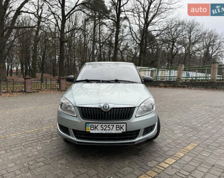 Зеленый Шкода Фабия, объемом двигателя 1.2 л и пробегом 145 тыс. км за 5500 $, фото 5 на Automoto.ua
