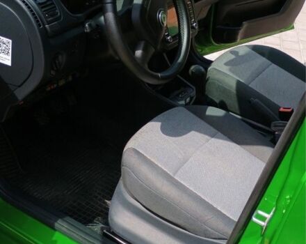 Шкода Фабия 2012 в Львове на Automoto.ua Зеленый Шкода Фабия, объемом двигателя 1.2 л и пробегом 209 тыс. км за 4757 $, фото 5 на Automoto.ua