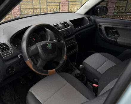 Зеленый Шкода Фабия, объемом двигателя 1.2 л и пробегом 145 тыс. км за 5500 $, фото 16 на Automoto.ua