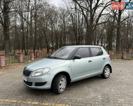 Зеленый Шкода Фабия, объемом двигателя 1.2 л и пробегом 145 тыс. км за 5500 $, фото 4 на Automoto.ua