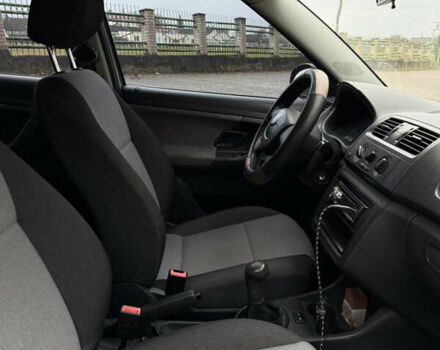 Зеленый Шкода Фабия, объемом двигателя 1.2 л и пробегом 145 тыс. км за 5500 $, фото 11 на Automoto.ua