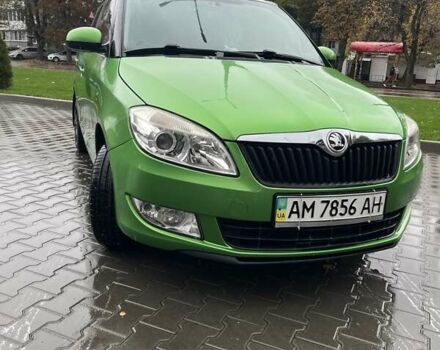 Зеленый Шкода Фабия, объемом двигателя 1.4 л и пробегом 79 тыс. км за 7000 $, фото 1 на Automoto.ua